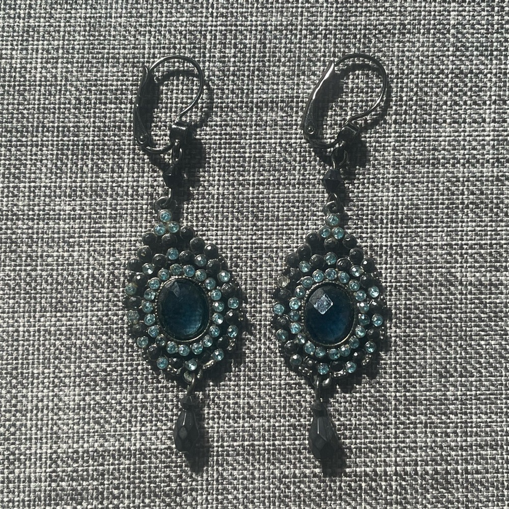 VTG Nina Ricci Blue Oxidized Silver Tone Rhinestone Encrusted Dangle Earrings